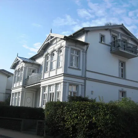 Baroni Nur 200m Vom Ostseestrand Entfernt Villa