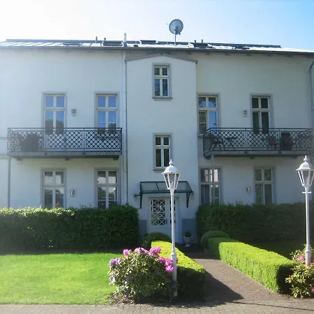 Villa Baroni Nur 200m Vom Ostseestrand Entfernt *