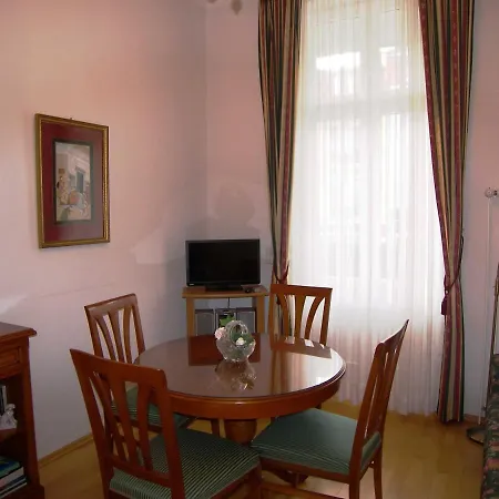 Baroni Nur 200m Vom Ostseestrand Entfernt