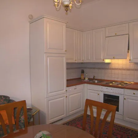 Villa Baroni Nur 200m Vom Ostseestrand Entfernt