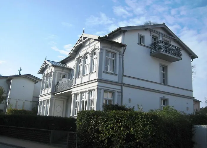 Baroni Nur 200m Vom Ostseestrand Entfernt Villa